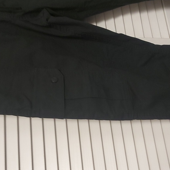 Men's Black Levi's ripstop cargo joggers - Picture 3 of 10